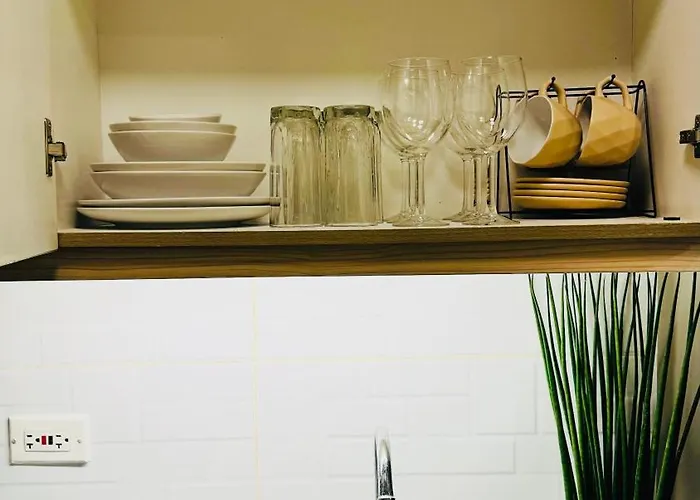 Moa Newly Turn Over 1 Bedroom With Balcony Prier Place Manila